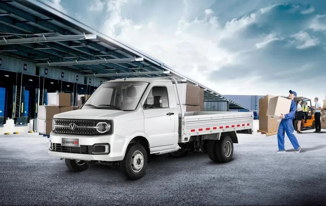 1693384331415558.jpg 角马搬货.jpg