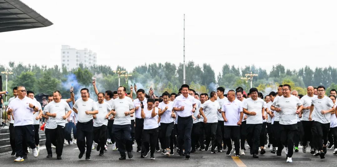 1695172638106018.jpg 640.jpg