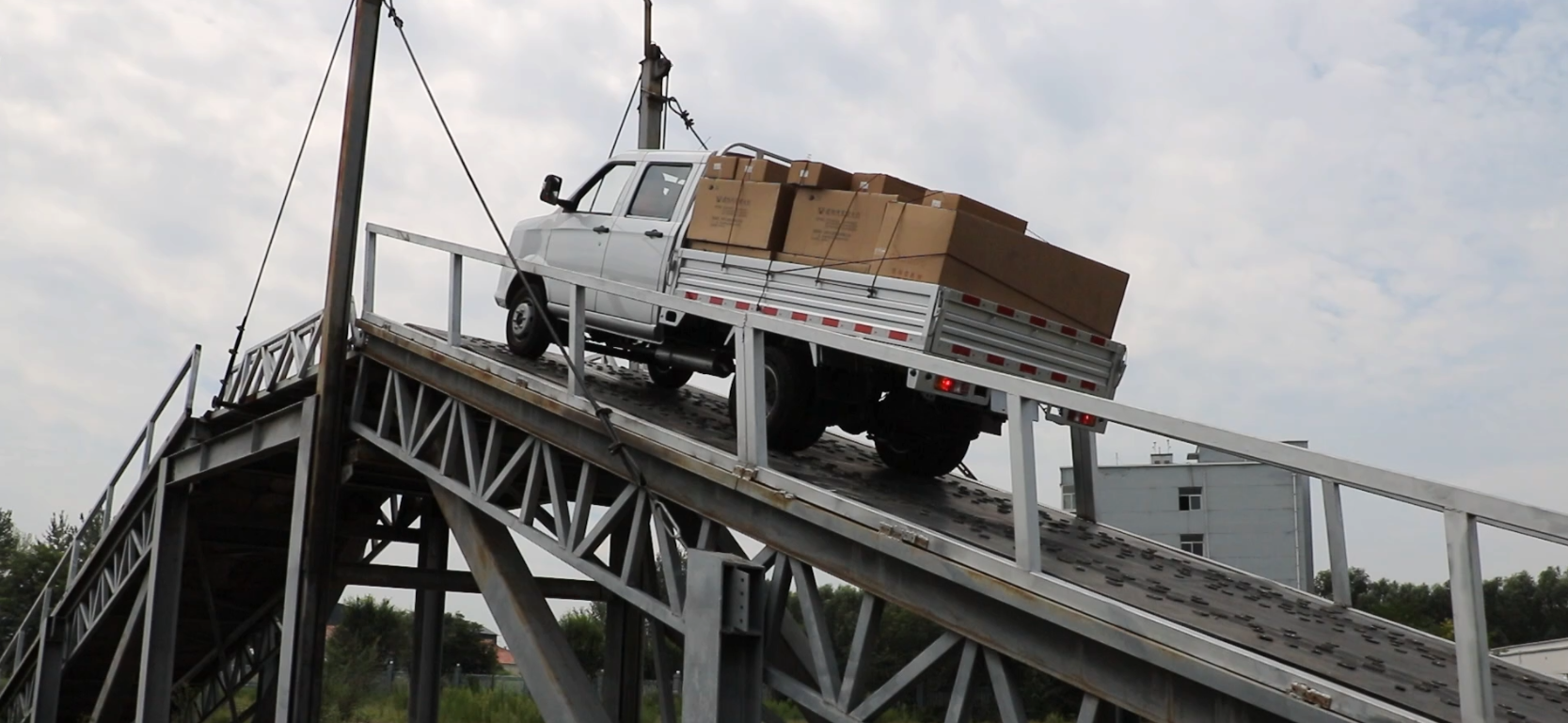 1715406500921277.png 角马上坡实图.png