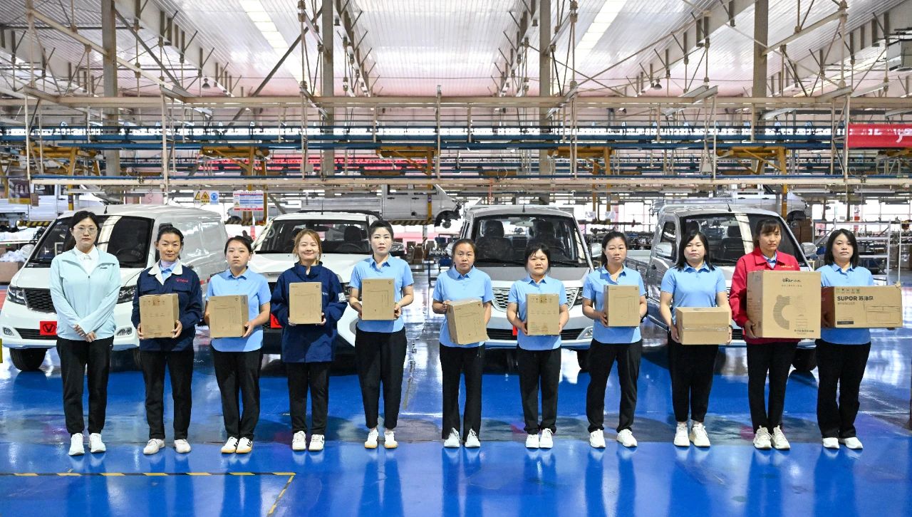 1748244987476992.jpg 15.jpg